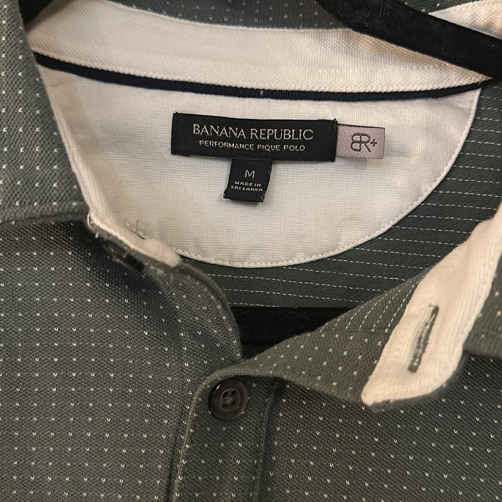 Banana Republic Performance Pique Polo View 3